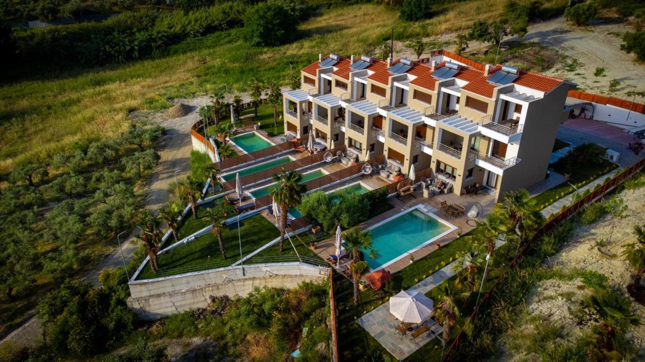 Pefkohori Golden Mountain Beach Villas Exterior photo